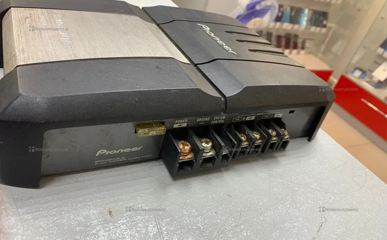 Усилитель  pioneer gm-3300t