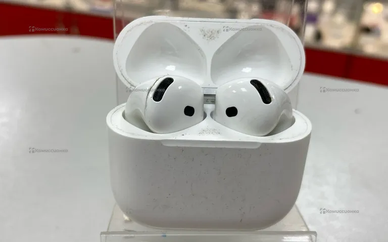 Наушники  AirPods 4