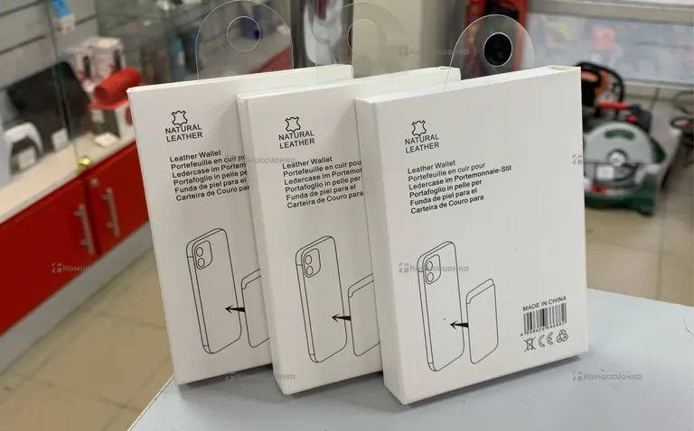 Картхолдер для Iphone (Реплика)