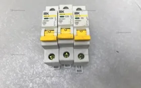Купить Электрический выключатель IEK 3шт б/у , в Саратов Цена:400рублей