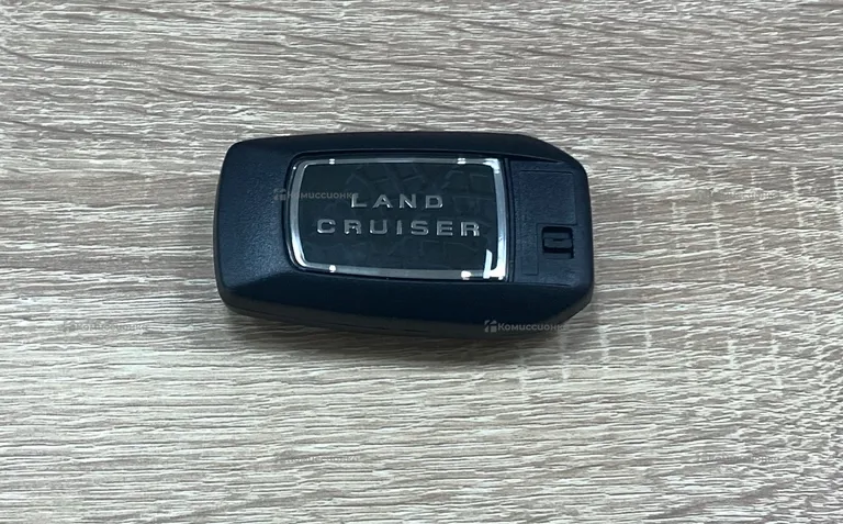 ключ land cruiser.