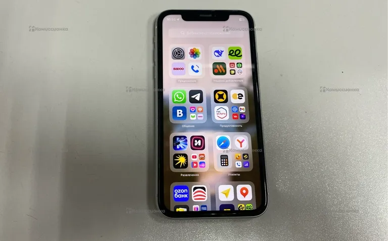 Apple iPhone XR 128 ГБ