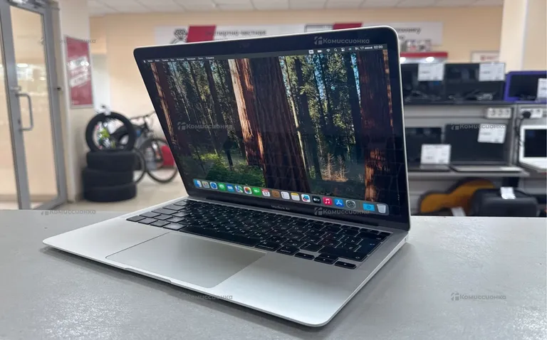 Apple MacBook Air 13 2020