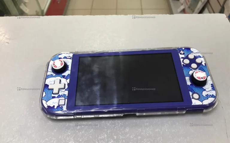 Приставка Nintendo Switch lite 32+64