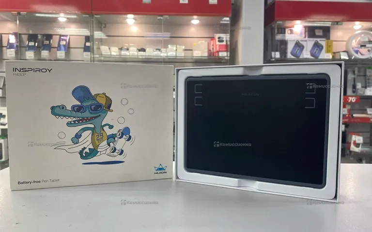 Графический планшет «Huion H430P».