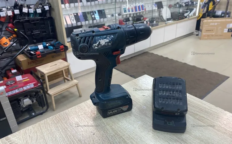 Дрель-шуруповерт Bosch GSR 140-LI