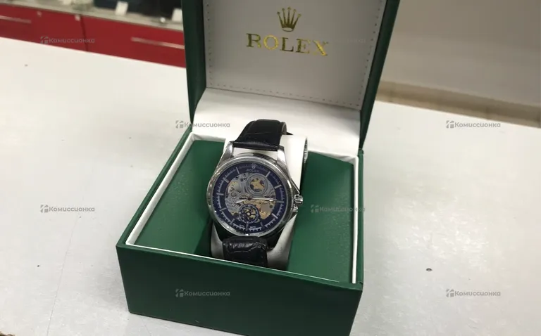 Часы  ROLEX (мех)