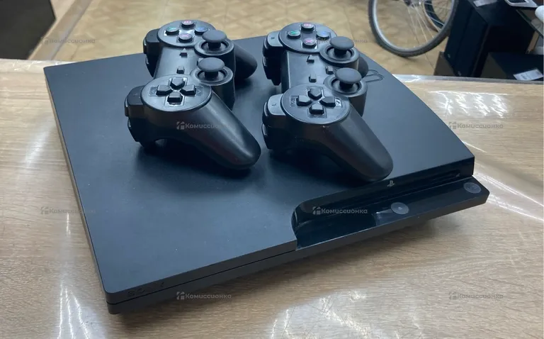 Приставка PS3. Super Slim