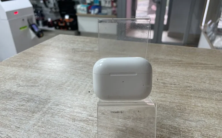 Наушники AirPods Pro