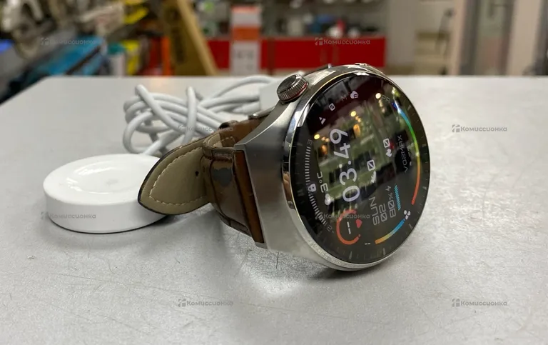 часы Huawei Watch 4 Pro