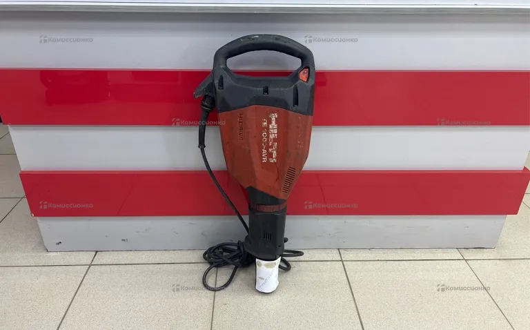 Отбойный молоток Hilti TE 1000-AVR