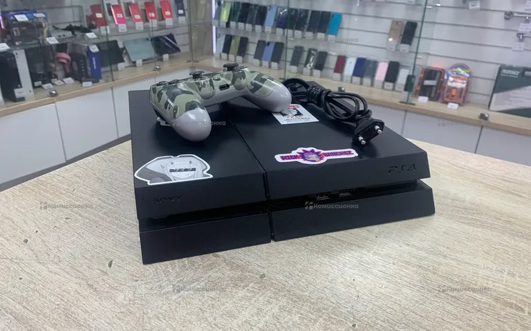 Приставка Sony PS4 Fat 500gb