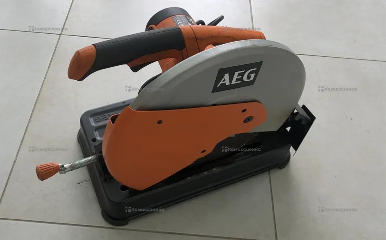 Монтажная пила AEG SMT 355