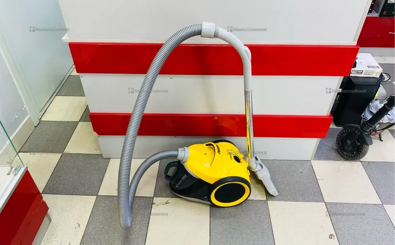 Пылесос  Zanussi ZANS710