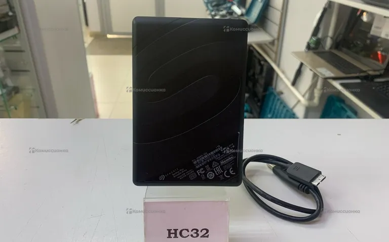 Внешний жесткий диск 1TB