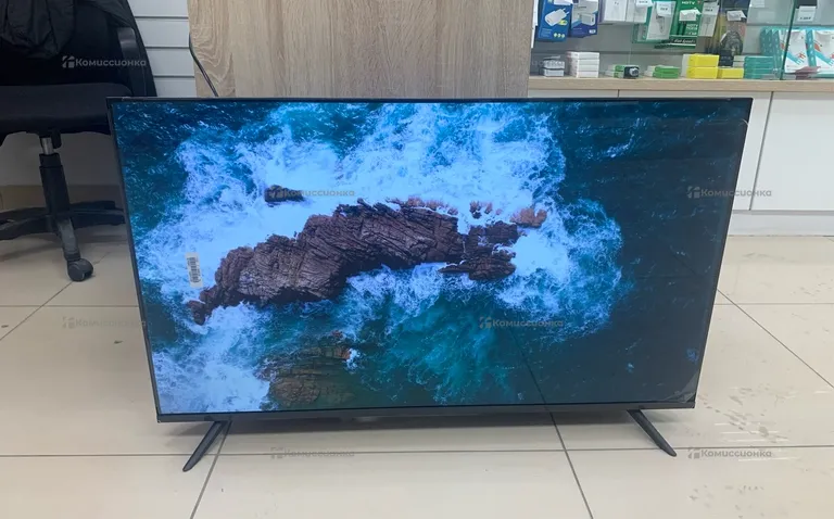Телевизор Smart 45 Plus TV QN900