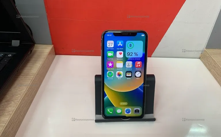 Apple IPhone X 64 ГБ