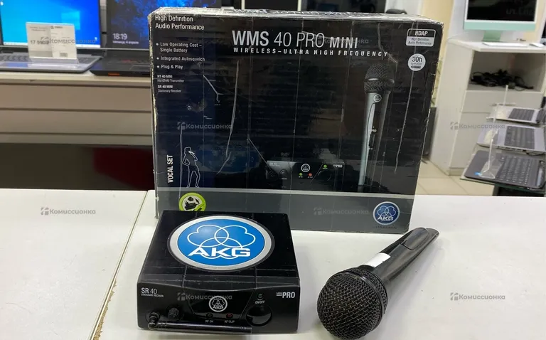 Микрофон akg wms 40 pro mini