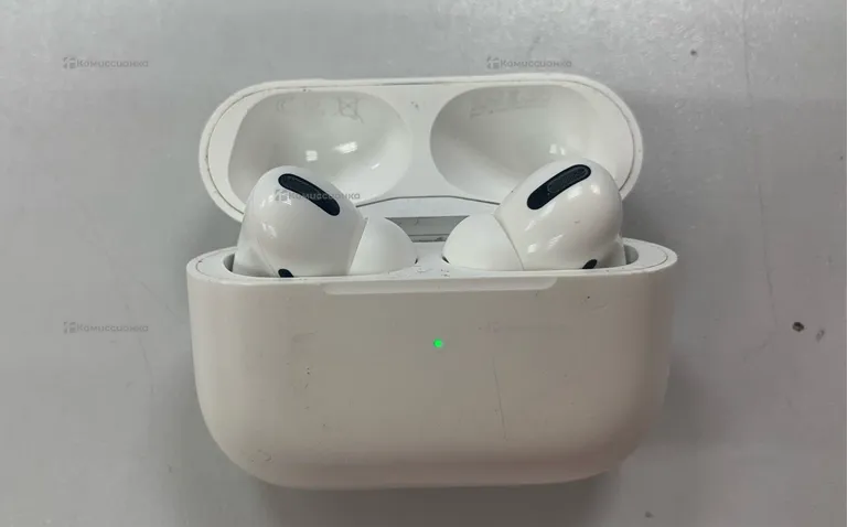 Наушники Apple AirPods Pro