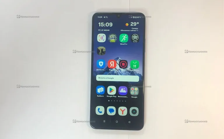 Realme C63 4/128Gb