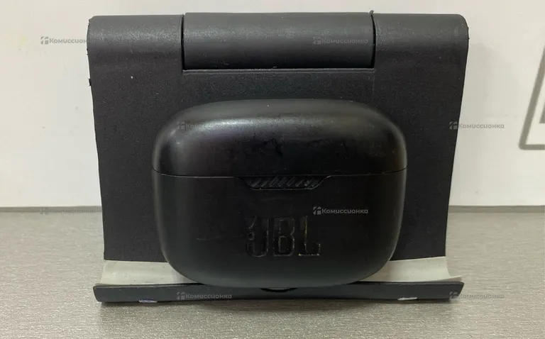 Наушники JBL