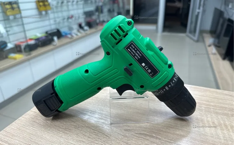 Дрель-шуруповерт аккумуляторная Zitrek Green 16.8-Li-ion (16.8В, Li-ion аккумулятор, бита)
