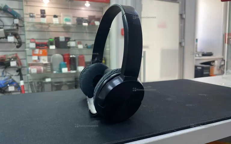 Наушники  Sony