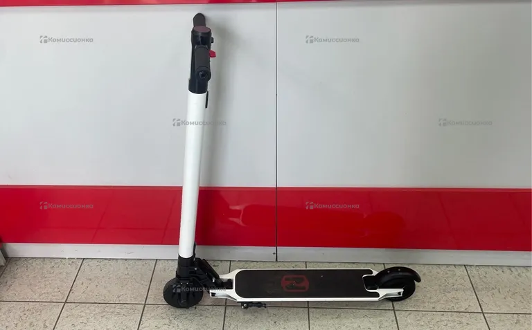 Электронный самокат nextdrive