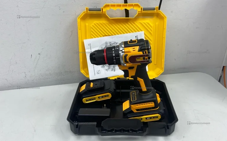 Шуруповерт безщеточный DeWalt 48v