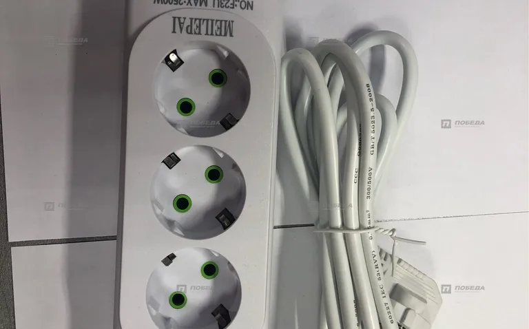 Сетевой фильтр Power Socket 3 розетки *4