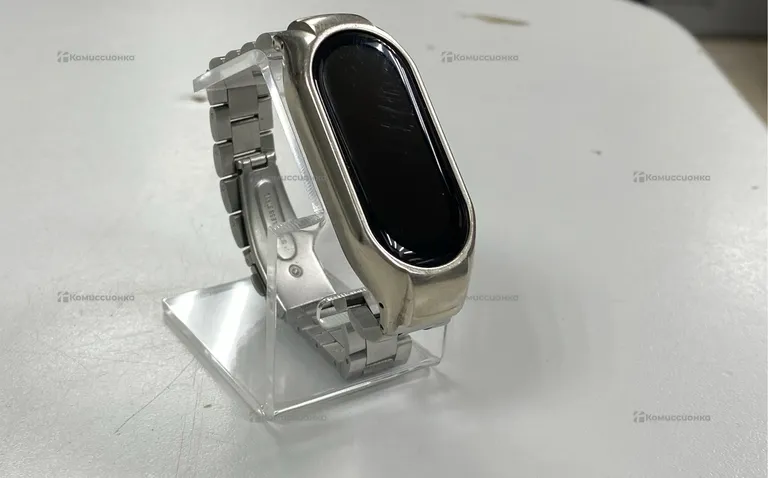 Xiaomi mi band 8