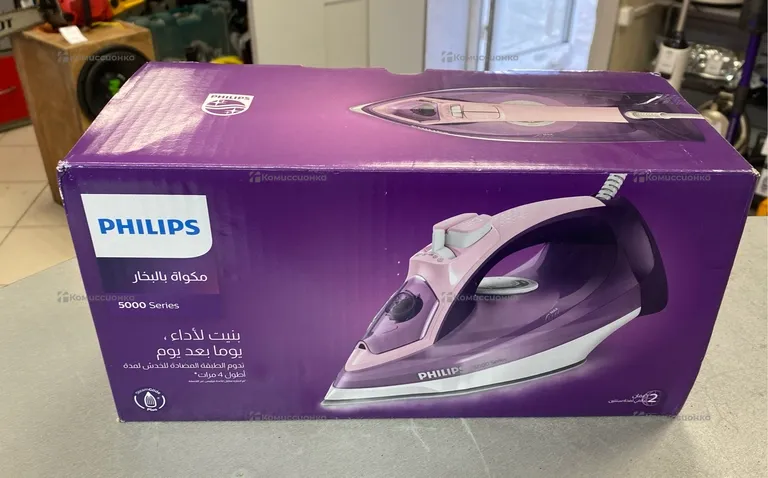 Утюг Philips DST6002