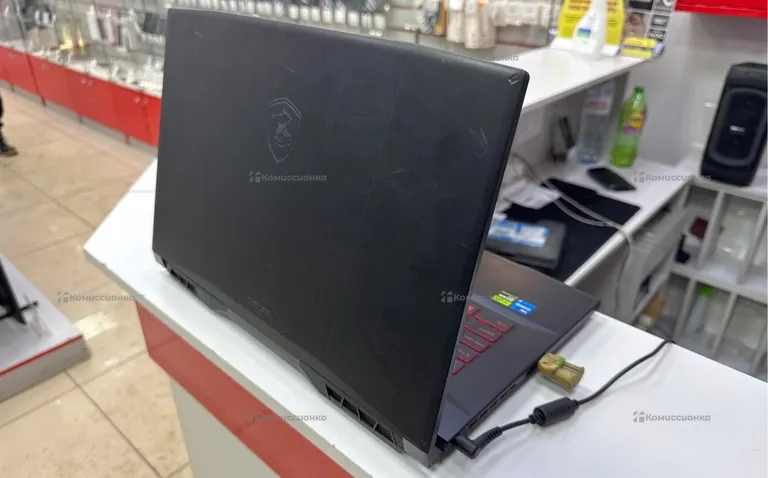 Ноутбук MSI Katana ms17-l2
