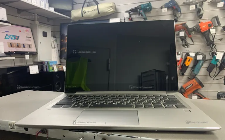 Ноутбук  Lenovo Ideapad 720S
