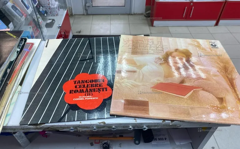 Винил Tangouri Celebre и Helmut Zacharias