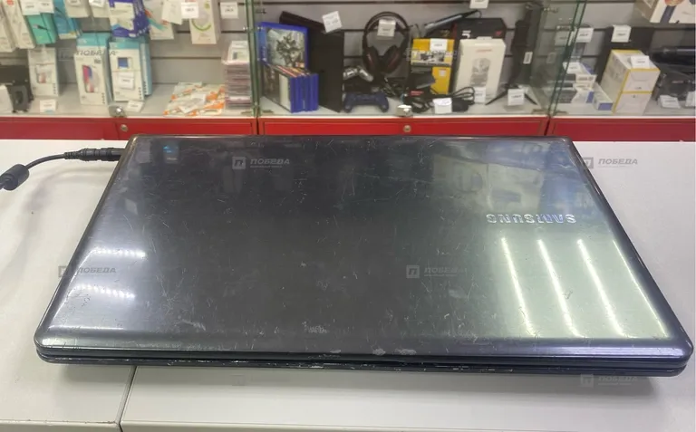Samsung AMD A-10-4600m