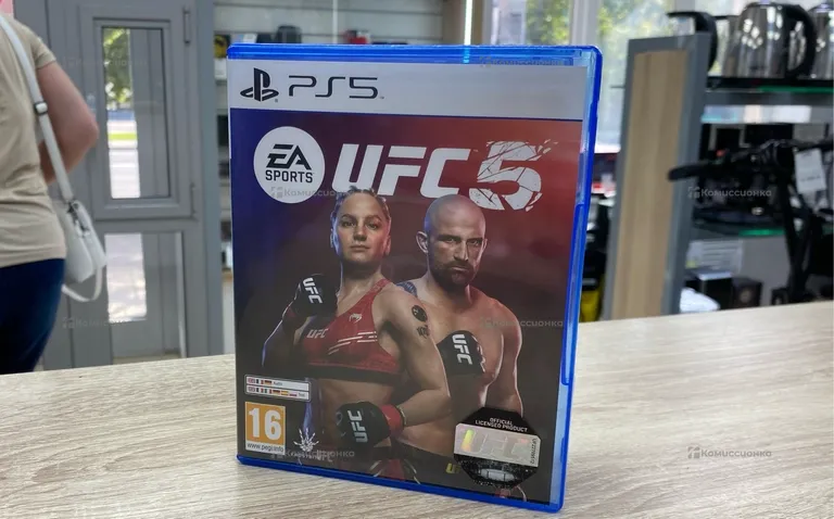 Sony PlayStation5  ufc 5