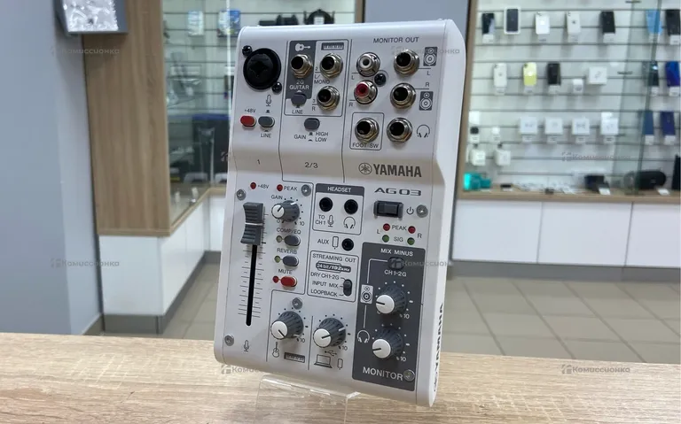 Микшерный пульт Yamaha AG 03MK2