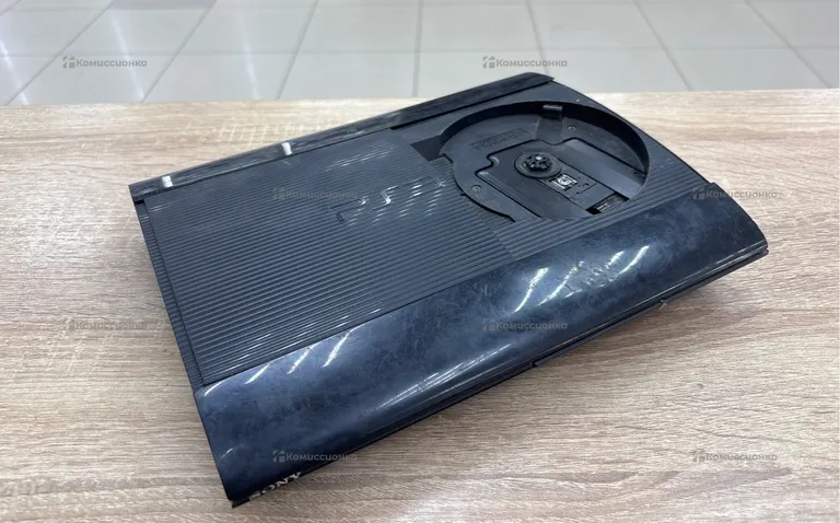 Приставка PS3 super slim
