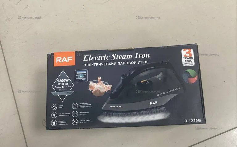 Утюг RAF