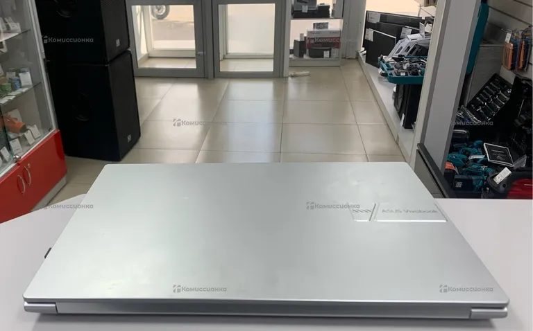 Ноутбук  Asus Vivobook X1605ZA