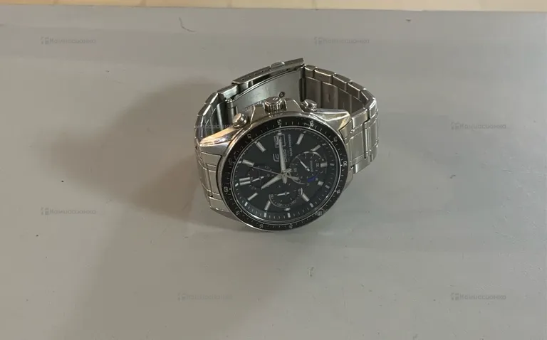 Часы  Casio EDIFICE