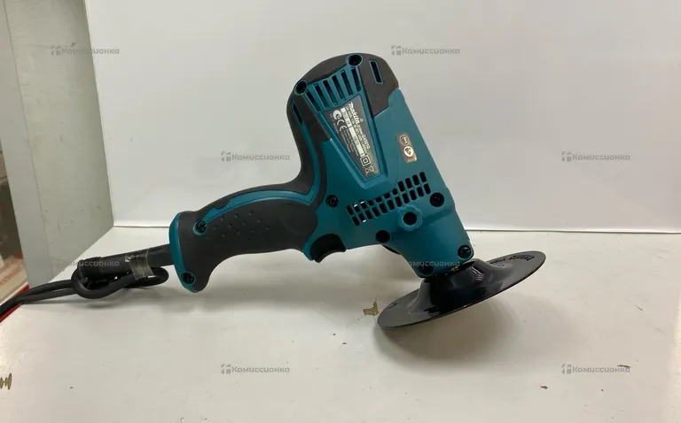 Полировальная машина makita GV5010