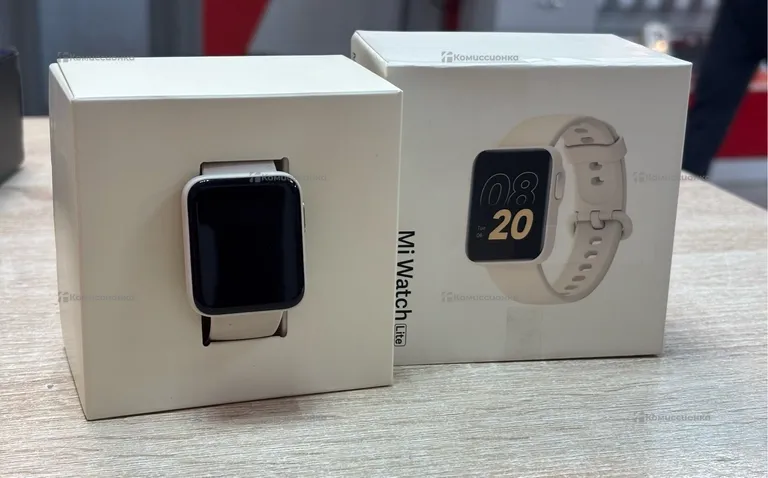 Смарт-часы Xiaomi Watch Lite