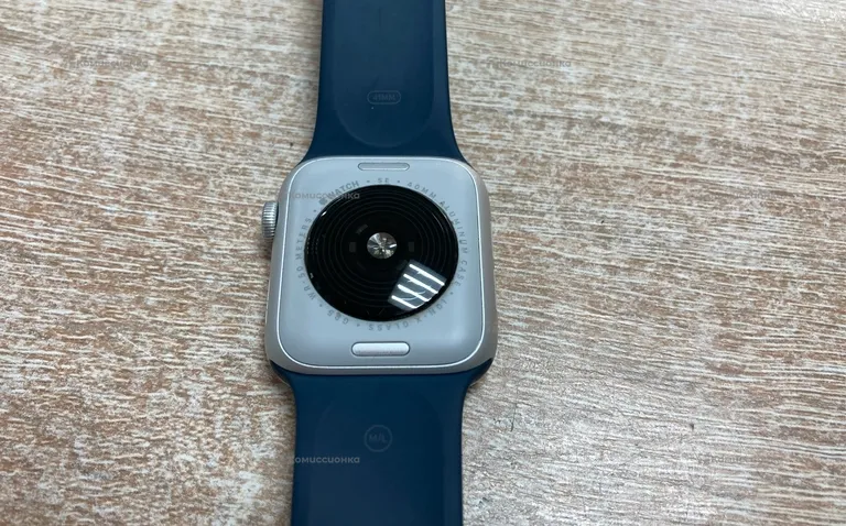 Часы  Apple Watch SE 2gen 40 mm