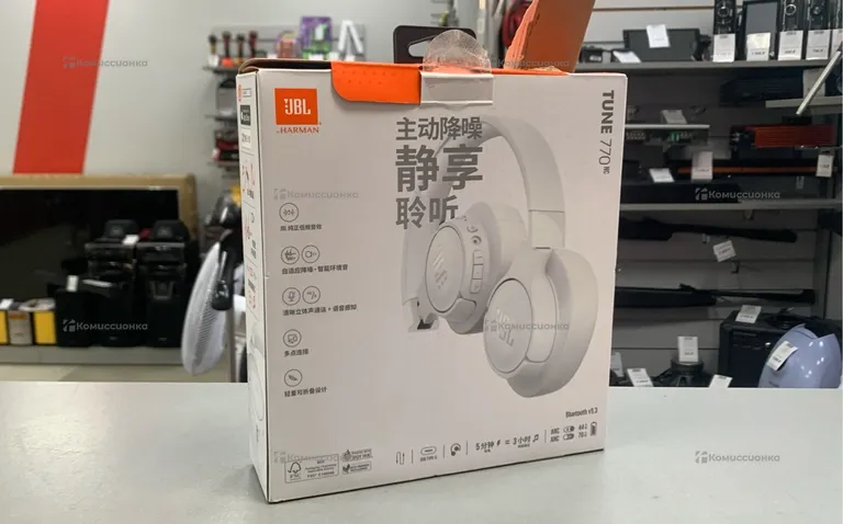 Наушники  JBL Tune 770nc