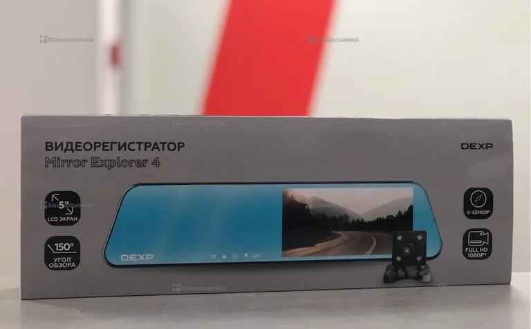 Видеорегистратор  DEXP Mirror Explorer 4