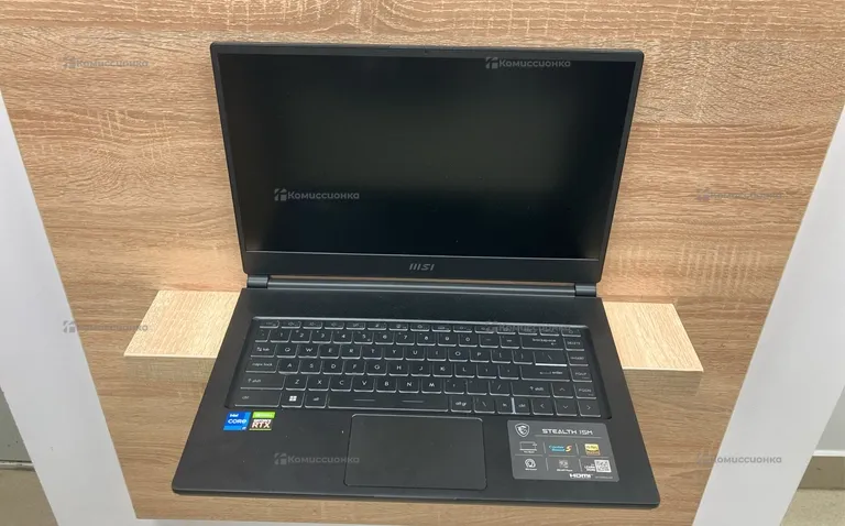 Ноутбук MSI stealth 15