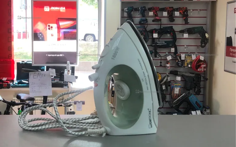 Утюг Clatronic DB 2988
