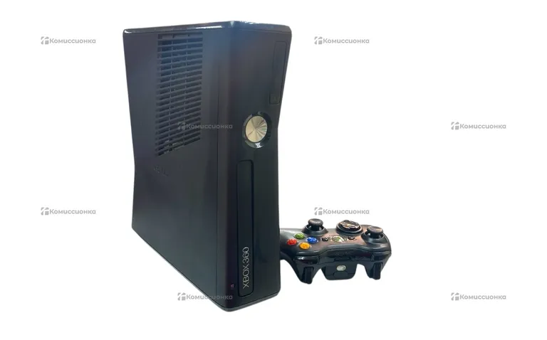 Приставка Xbox 360